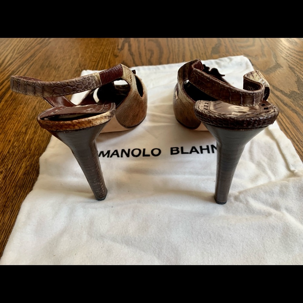 Manolo Blahnik - size 7.5 - Picture 4 of 6